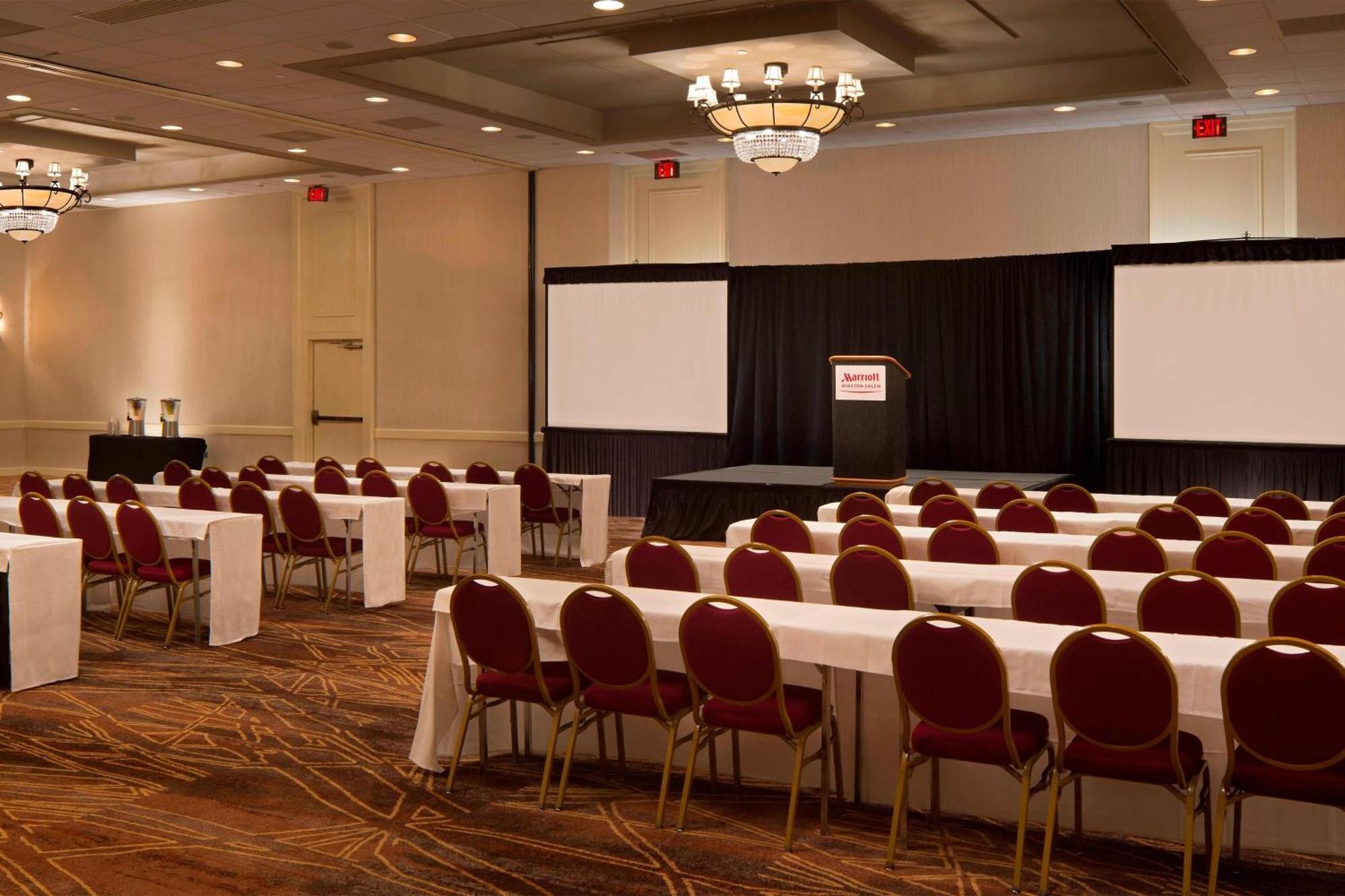 Отель Winston-Salem Marriott Экстерьер фото