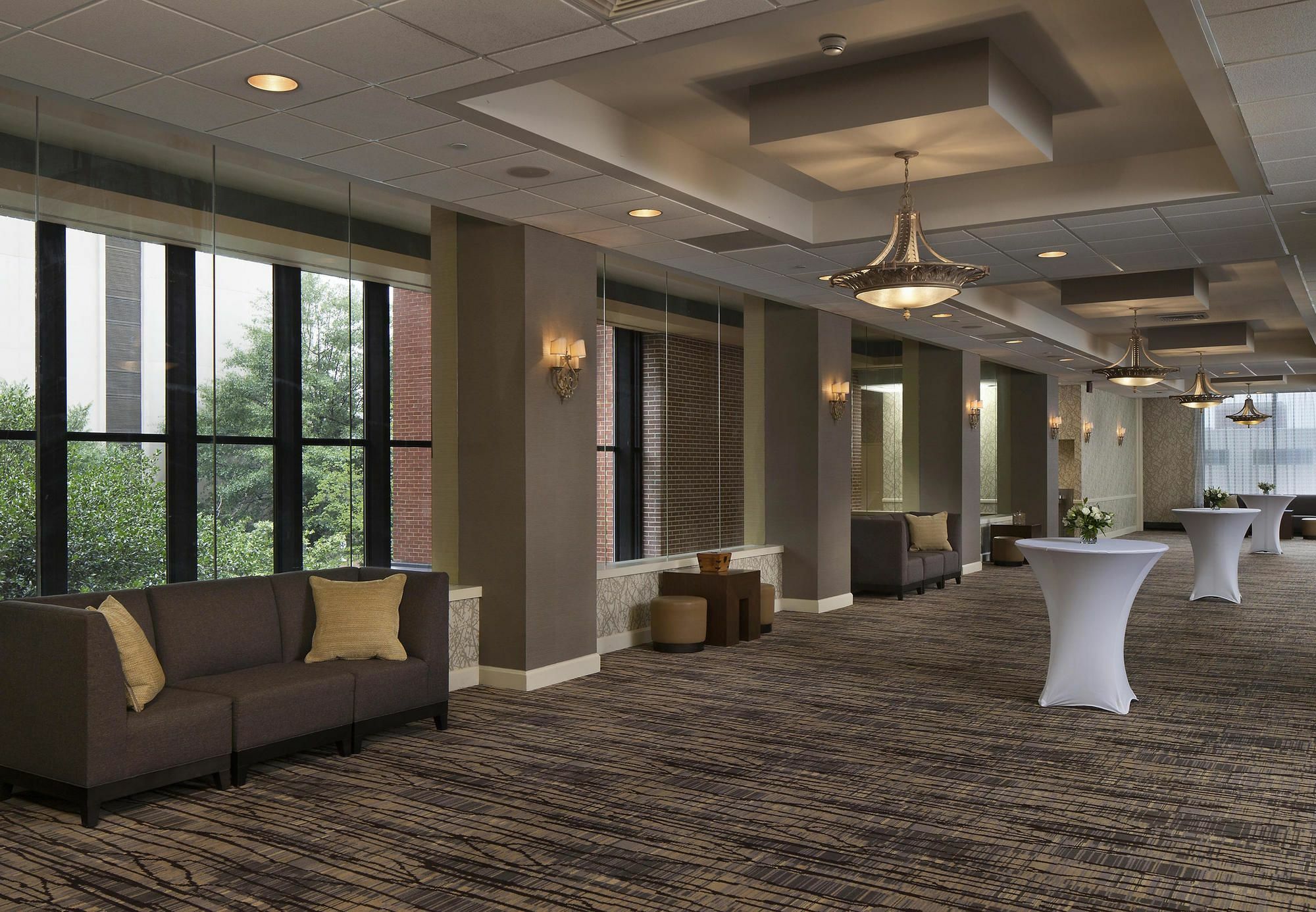 Отель Winston-Salem Marriott Экстерьер фото